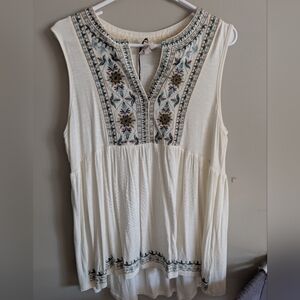 Knox Rose Cream Embroidered Blouse